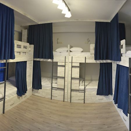 The Rooms Hostel Ереван Экстерьер фото