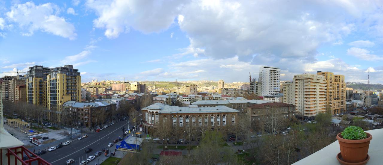 The Rooms Hostel Ереван Экстерьер фото