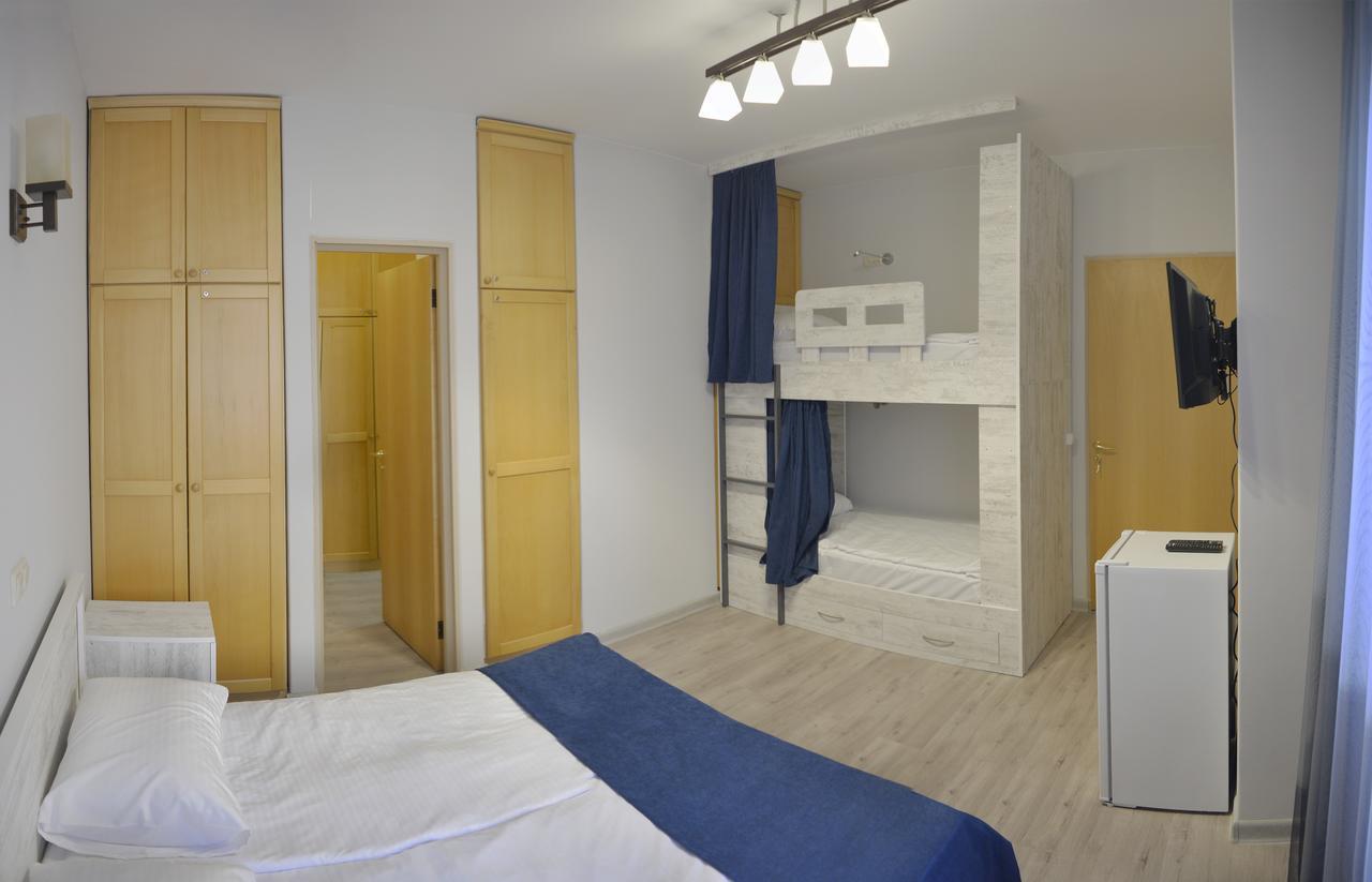 The Rooms Hostel Ереван Экстерьер фото