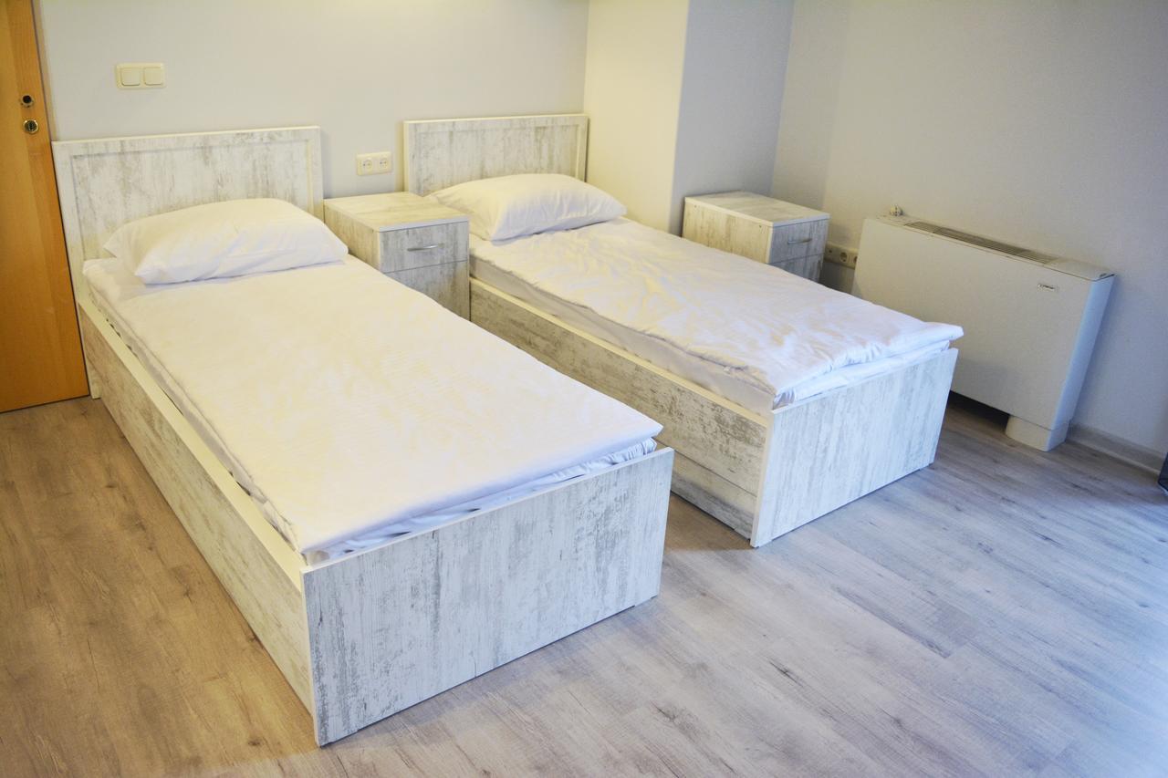The Rooms Hostel Ереван Экстерьер фото