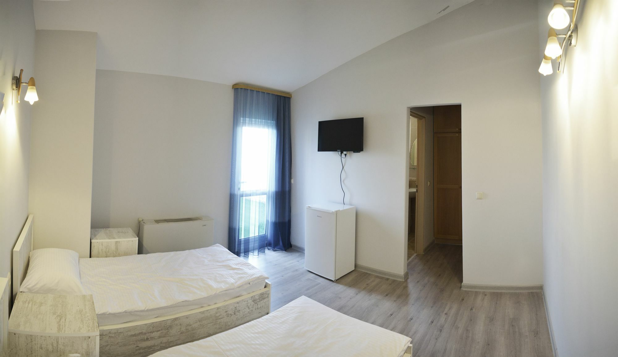 The Rooms Hostel Ереван Экстерьер фото