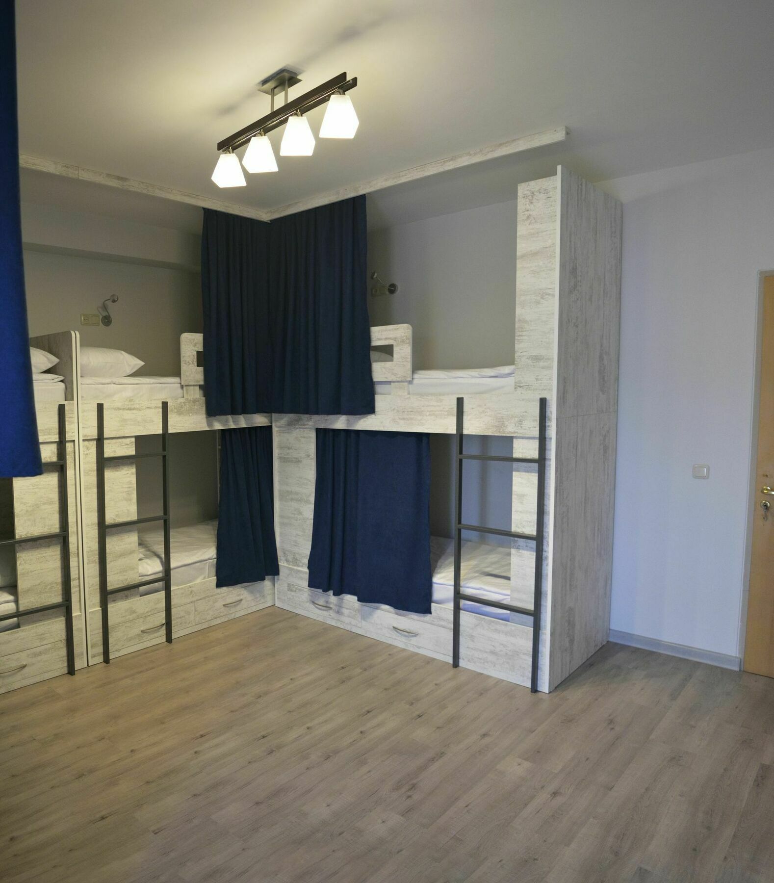 The Rooms Hostel Ереван Экстерьер фото